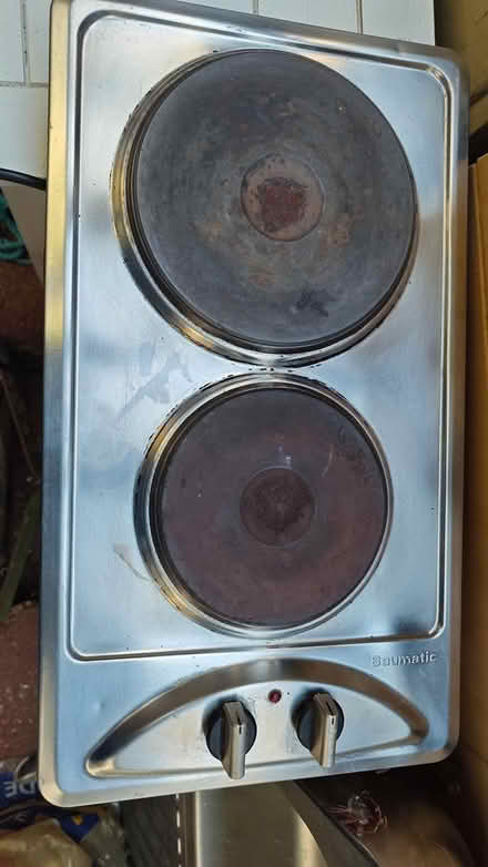 Photo of free Electric 2 burner hotplate (Old Isleworth TW7) #1