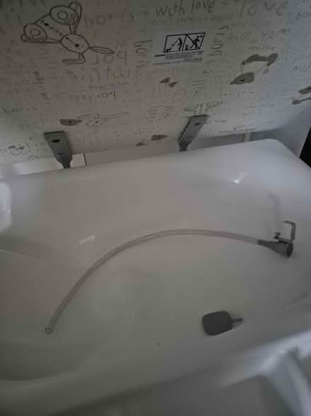 Photo of free bath and changing unit (Kidbrooke) #2
