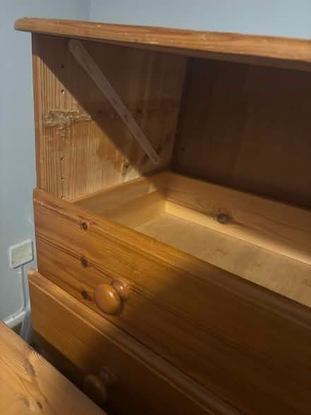 Photo of free Pine Bedroom Furniture - Chest of drawers (Leith EH6) #4