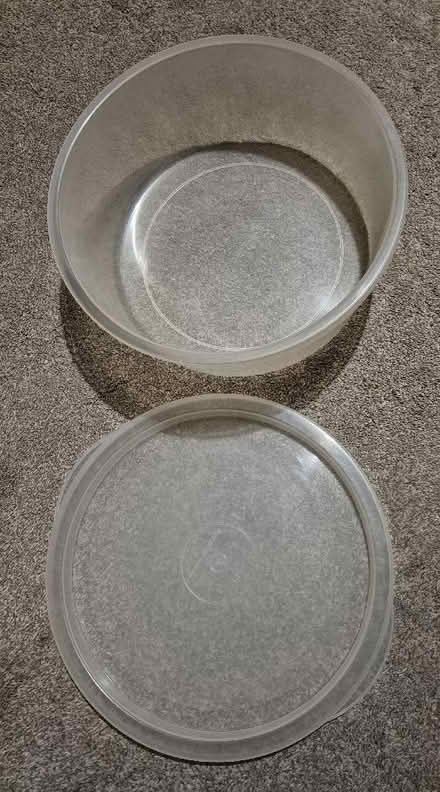 Photo of free Cake Box/Storage Box (Handforth SK9) #3
