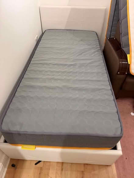 Photo of free single bed (Langley SL3) #1