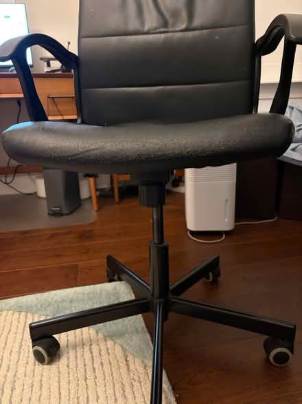 Photo of free Office chair (Morningside) #3