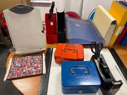 Photo of free office items (Salford Quays M5) #1