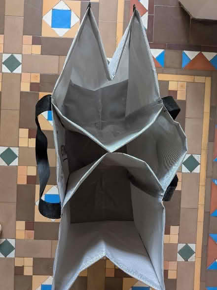 Photo of free Habitat laundry bag (Earlsdon CV5) #2