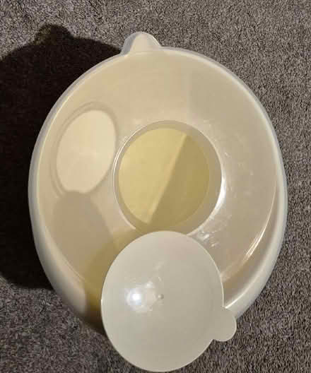 Photo of free Mixing bowl (Handforth SK9) #3