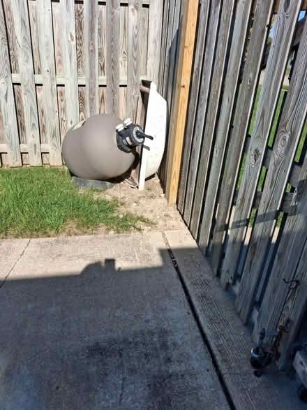 Photo of free Swimming pool filter look it up (Mi.& Middlebelt , Inkster Mich) #3