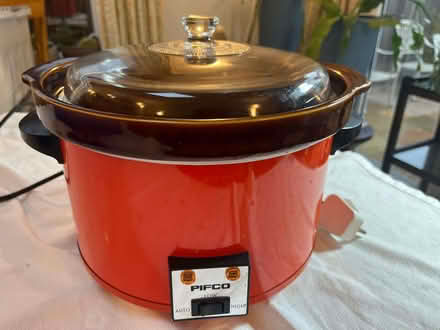 Photo of free Pifco Slow Cooker (Trumpsgreen GU25) #1