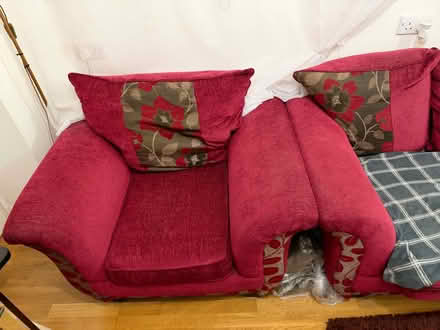 Photo of free 5 seater sofa for collection today or by 1pm tomorrow (Stepney E1) #1