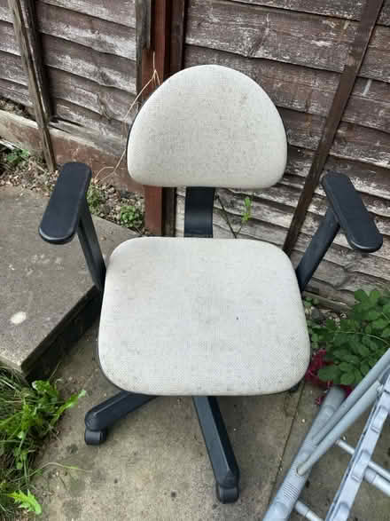 Photo of free Household items (Northfield B31) #3