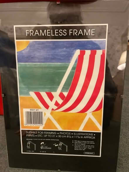 Photo of free Clip photo frame - clean and polished (De Parys MK40) #1