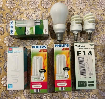 Photo of free Energy saving bulbs (Northmoor OX29) #1