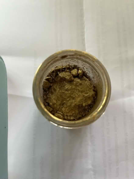 Photo of free vintage bronze powder (Hoddesdon EN11) #2