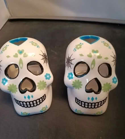 Photo of free skull tea light holders (Lordswood Chatham) #1