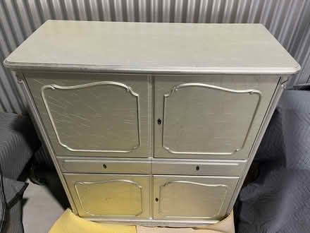 Photo of free Wood Cabinet/Dresser with Keys (Mississauga, Ontario) #3
