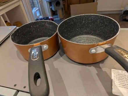 Photo of free Pots (Addlestone KT15) #2