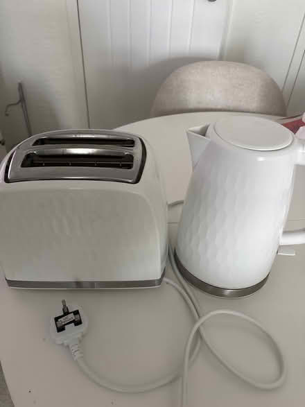 Photo of free Toaster and kettle (UB5 6TX) #1