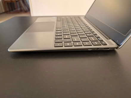 Photo of free Chuwi HeroBook Pro laptopt (Old Road OX3) #4