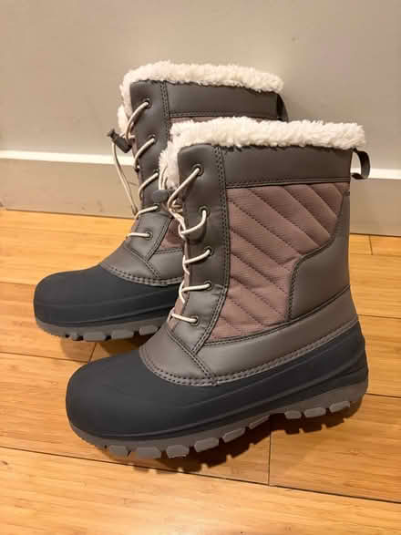 Photo of free Kids snow boots (South Boston) #1
