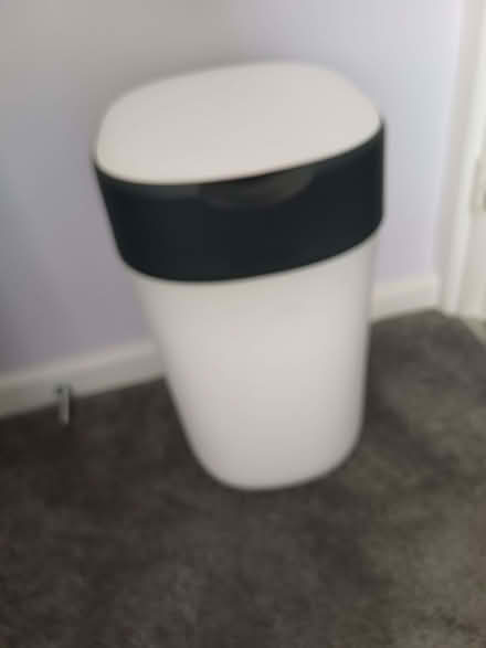 Photo of free Nappy bin (Oakwood LS8) #1