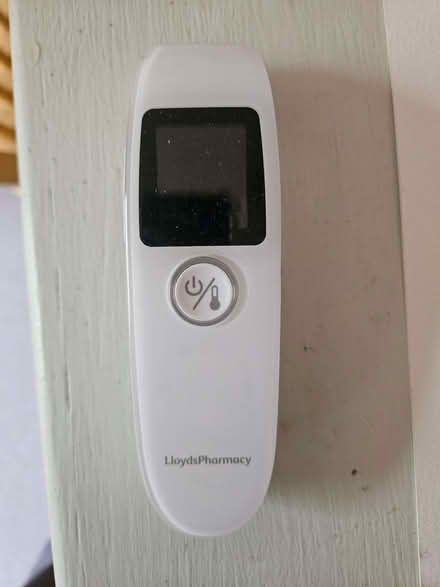 Photo of Digital thermometer (Upper Holloway N19) #1