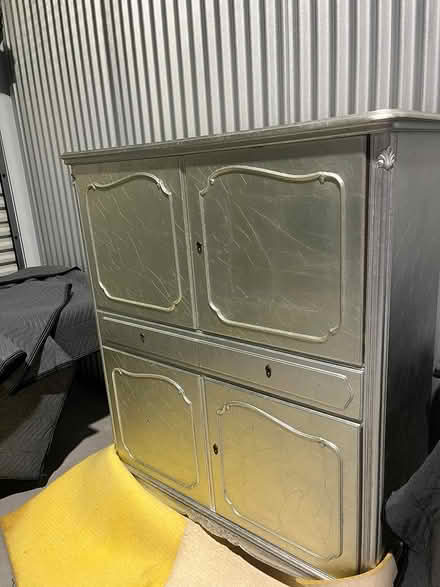 Photo of free Wood Cabinet/Dresser with Keys (Mississauga, Ontario) #2