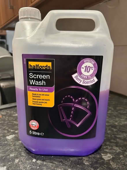 Photo of free Screen wash (Shepherds Bush W6) #1