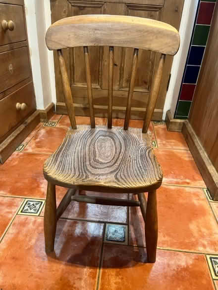 Photo of free Child’s wooden chair (SY2) #1