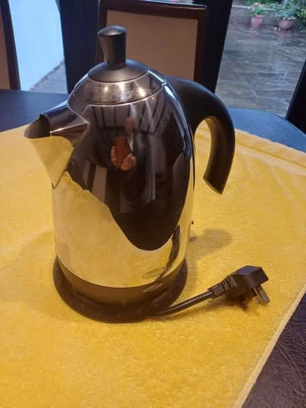 Photo of free Electric Kettle (Rainham, Kent - ME8) #1