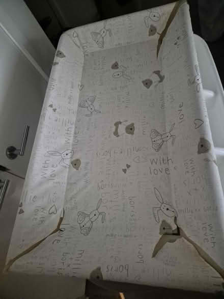 Photo of free bath and changing unit (Kidbrooke) #3