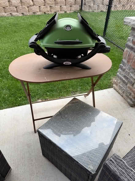 Photo of free Patio furniture & small Weber gr (Elkhorn just south of Maple) #3