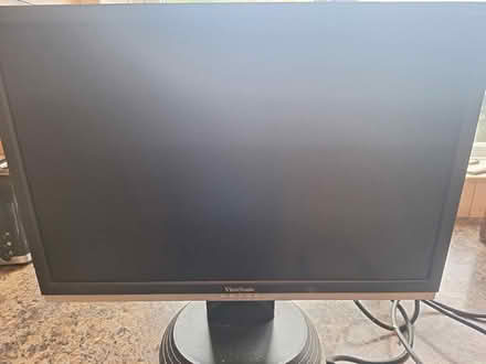 Photo of free Monitor (Basildon SS16) #1