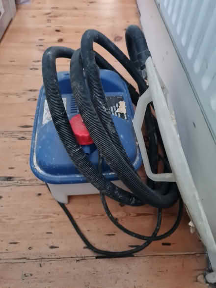 Photo of free Wallpaper stripper (Putney SW15) #1