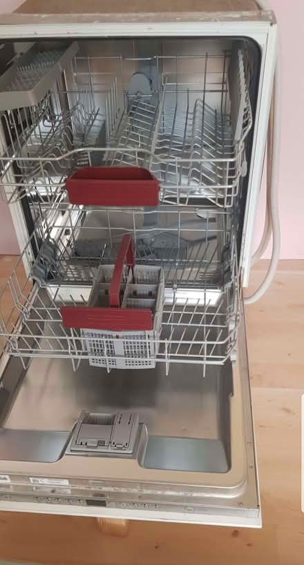 Photo of free Fully functional Neff built-under dishwasher (Top Amersham HP6) #3