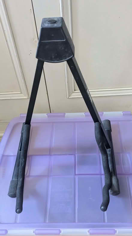 Photo of free 2 guitar stands (Chalkwell SS9) #1