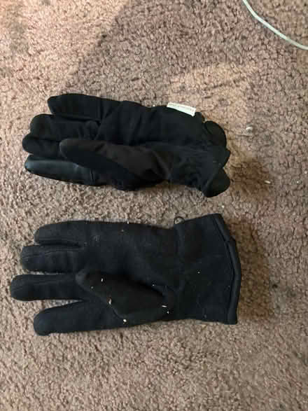 Photo of free Two right hand gloves (Mitty High area) #1