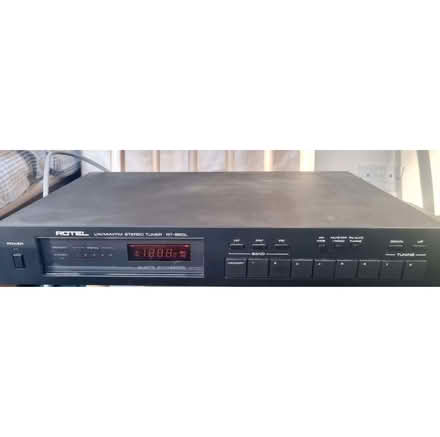 Photo of free Hi-Fi Stereo radio tuner LW, MW, FM (Colinton EH13) #1