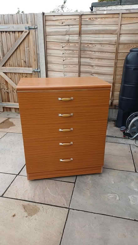 Photo of free 5 drawer dresser (East Street Littlehampton) #1