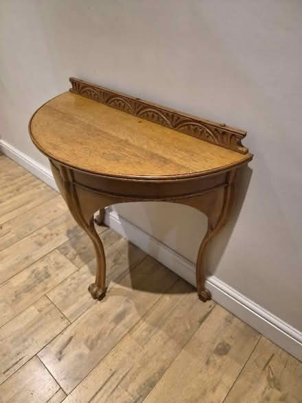 Photo of free Console table (Carpenders Park WD19) #1