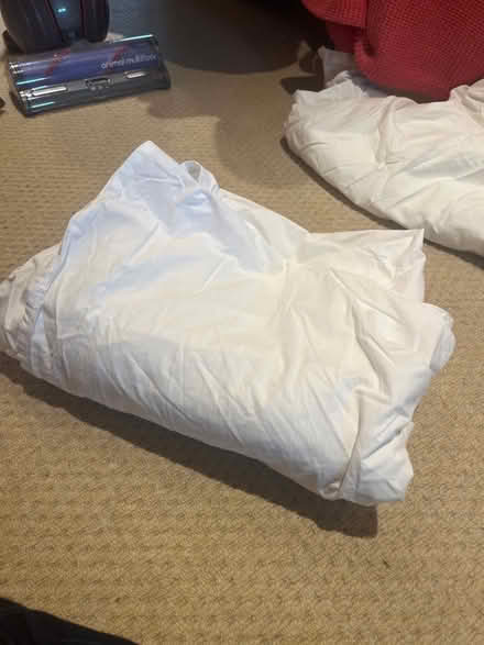 Photo of free Single white 100% cotton single sheet (Floating Harbour BS8) #1