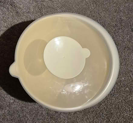 Photo of free Mixing bowl (Handforth SK9) #4