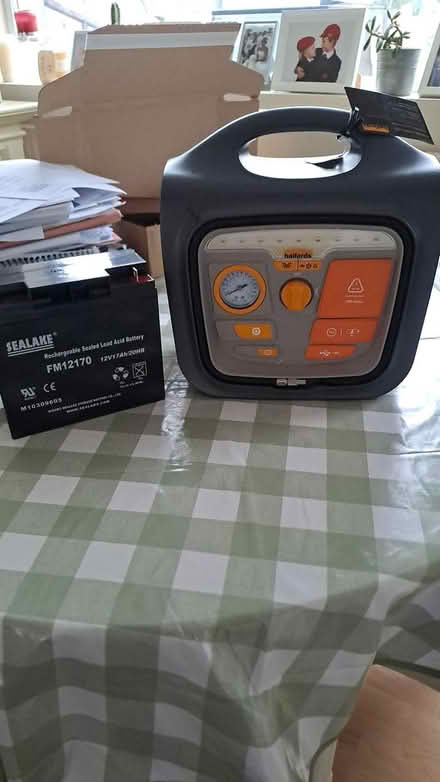 Photo of free Halfords Powerpack (Romford RM7) #1