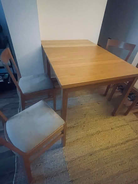 Photo of free Extendable table + chairs (Stoke Newington N16) #1