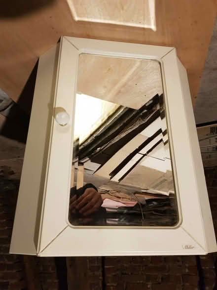 Photo of free Corner Bathroom cabinet (Berkhamsted HP4) #1