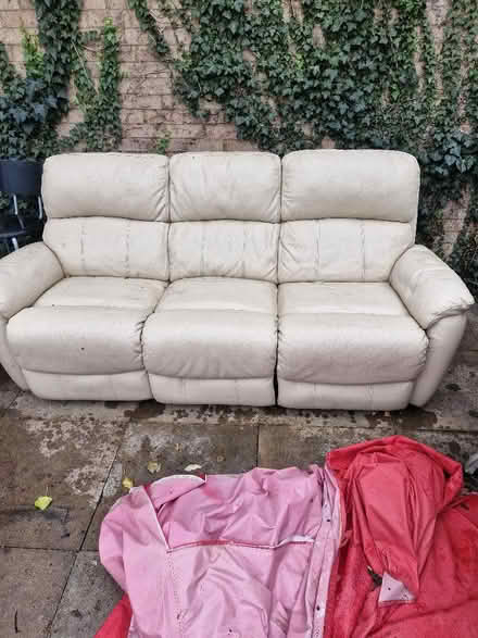 Photo of free Electric Reclyner Sofa (Willingham CB24) #1