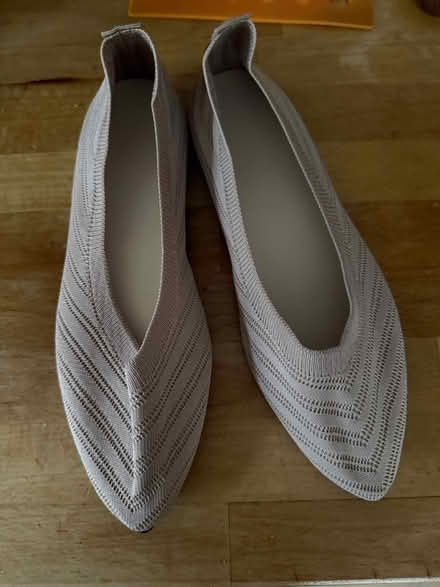 Photo of free Nude light slippers size 6 (Brixton SW9) #1