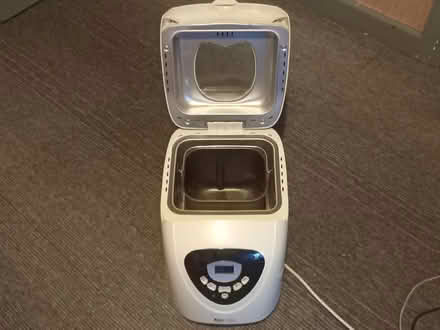 Photo of free Bread Maker - Morphy Richards Fast Bake Breadmaker (Woodlands DN6) #2