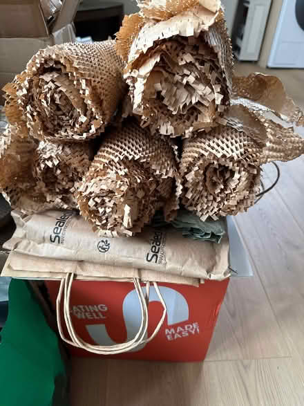 Photo of free Packing materials and boxes (Brixton SW9) #1