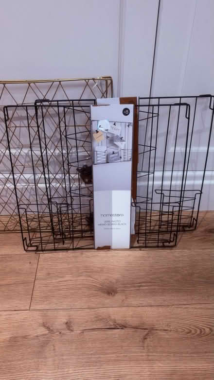 Photo of free Wire Photo Memo Boards (Billericay CM11) #1