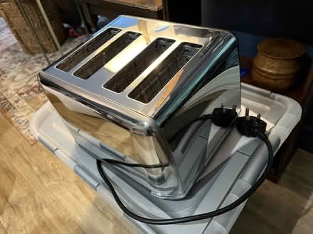 Photo of free Four slot toaster (Craigleith EH4) #1