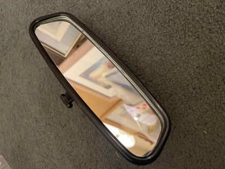 Photo of free Rear view mirror with suction pad (De Parys MK40) #1